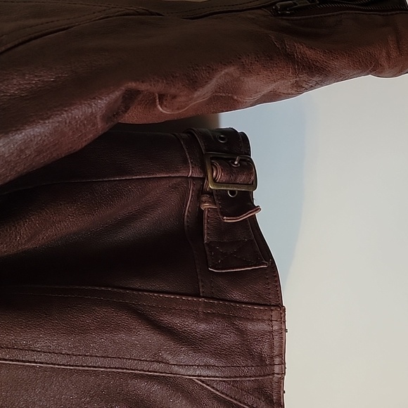 Wilsons "Adventure Bound" Vintage Leather Aviator Jacket - Picture 7 of 8